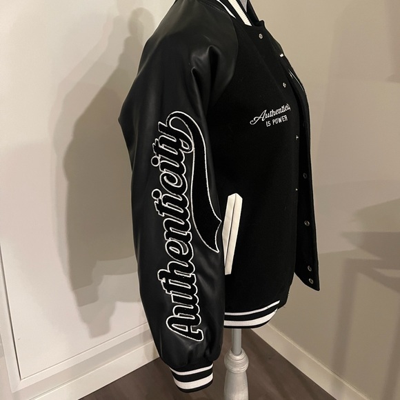 Authenticity Bomber Jacket - Picture 2 of 2